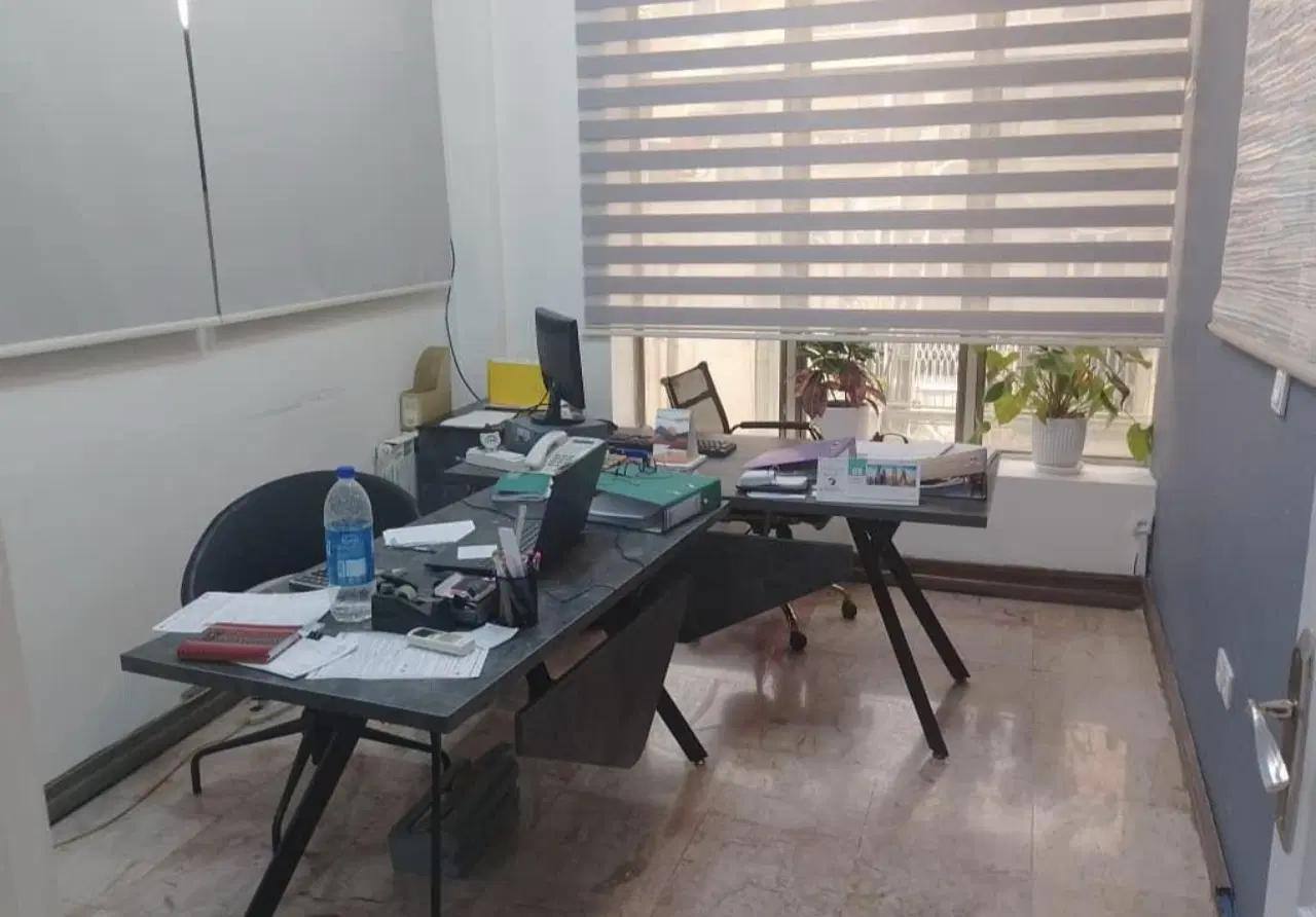 فروش آپارتمان ۵۴ متری دو خواب اداری