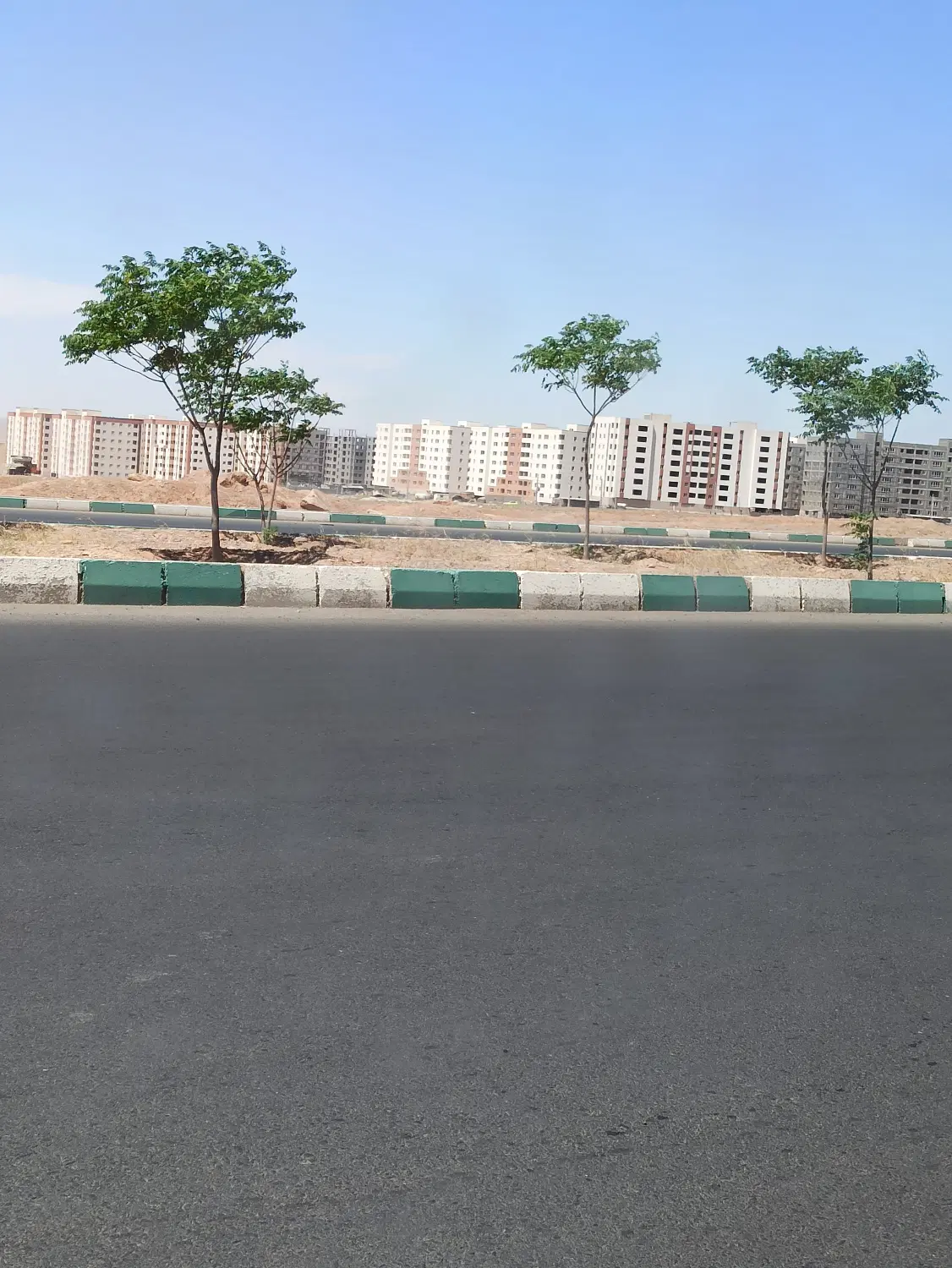 آپارتمان 97 متری فاز 6 پرند نوساز