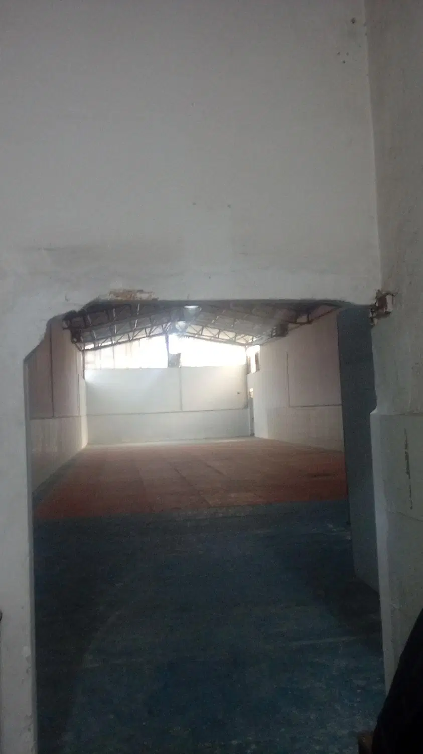 سالن 500متری