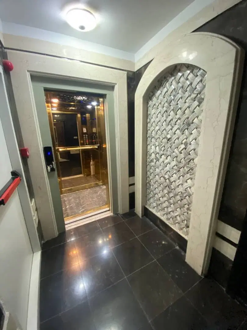 آپارتمان ۷۸ متری ۱۰ساله