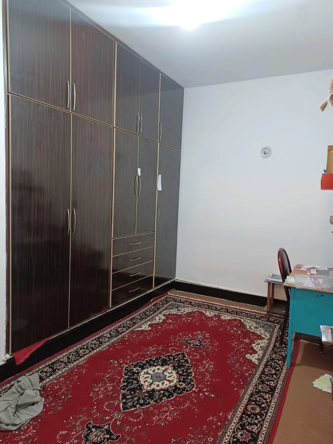 ۱۰۷متر آپارتمان گلدشت شرقی خیابان باران