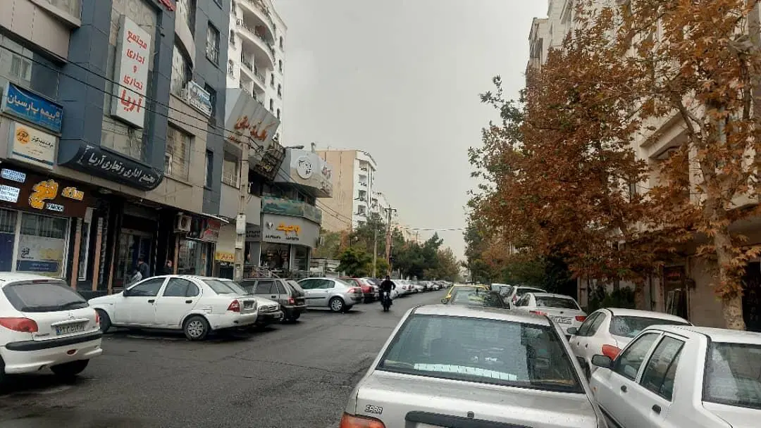 مغازه سعادت آباد پاساژ آریا