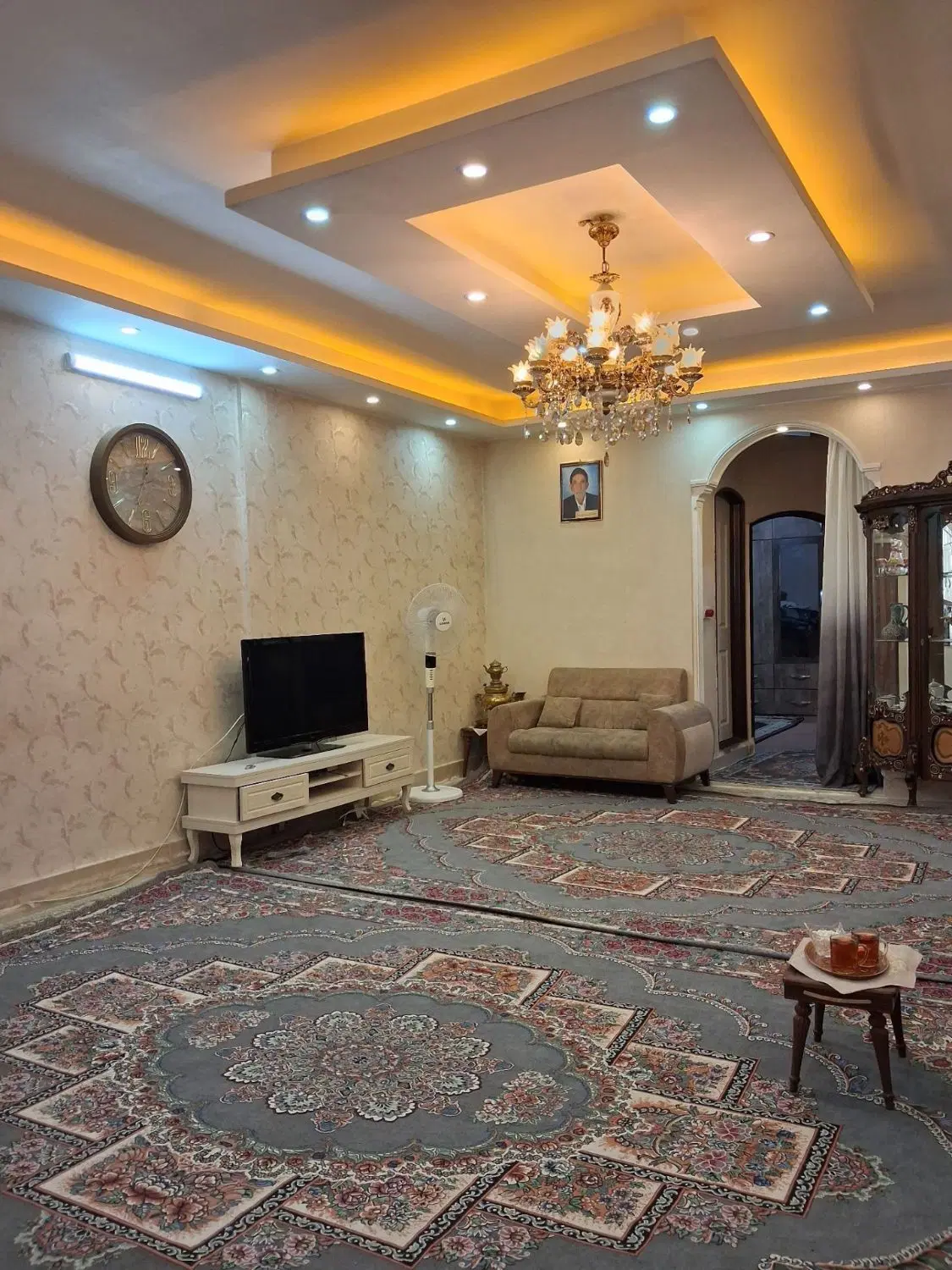 رهن واجاره آپارتمان 100متری شهید دایی67