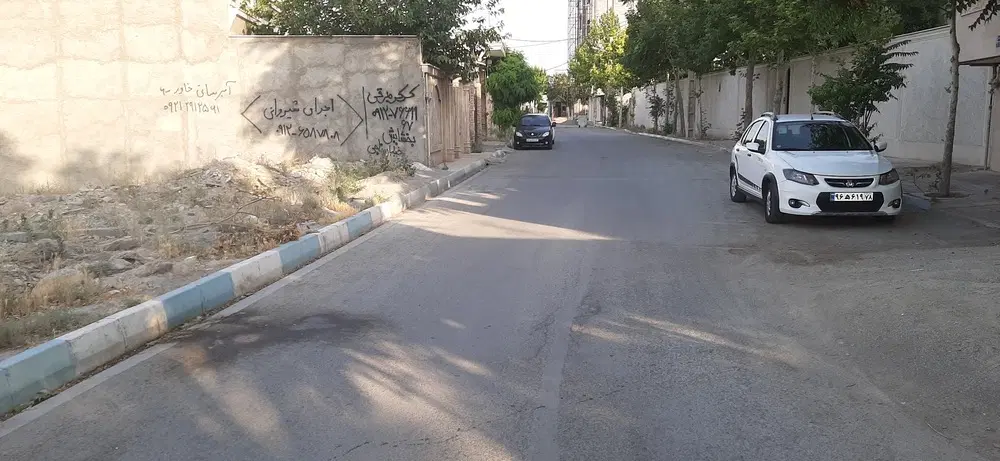 زمین مسکونی سقرچین