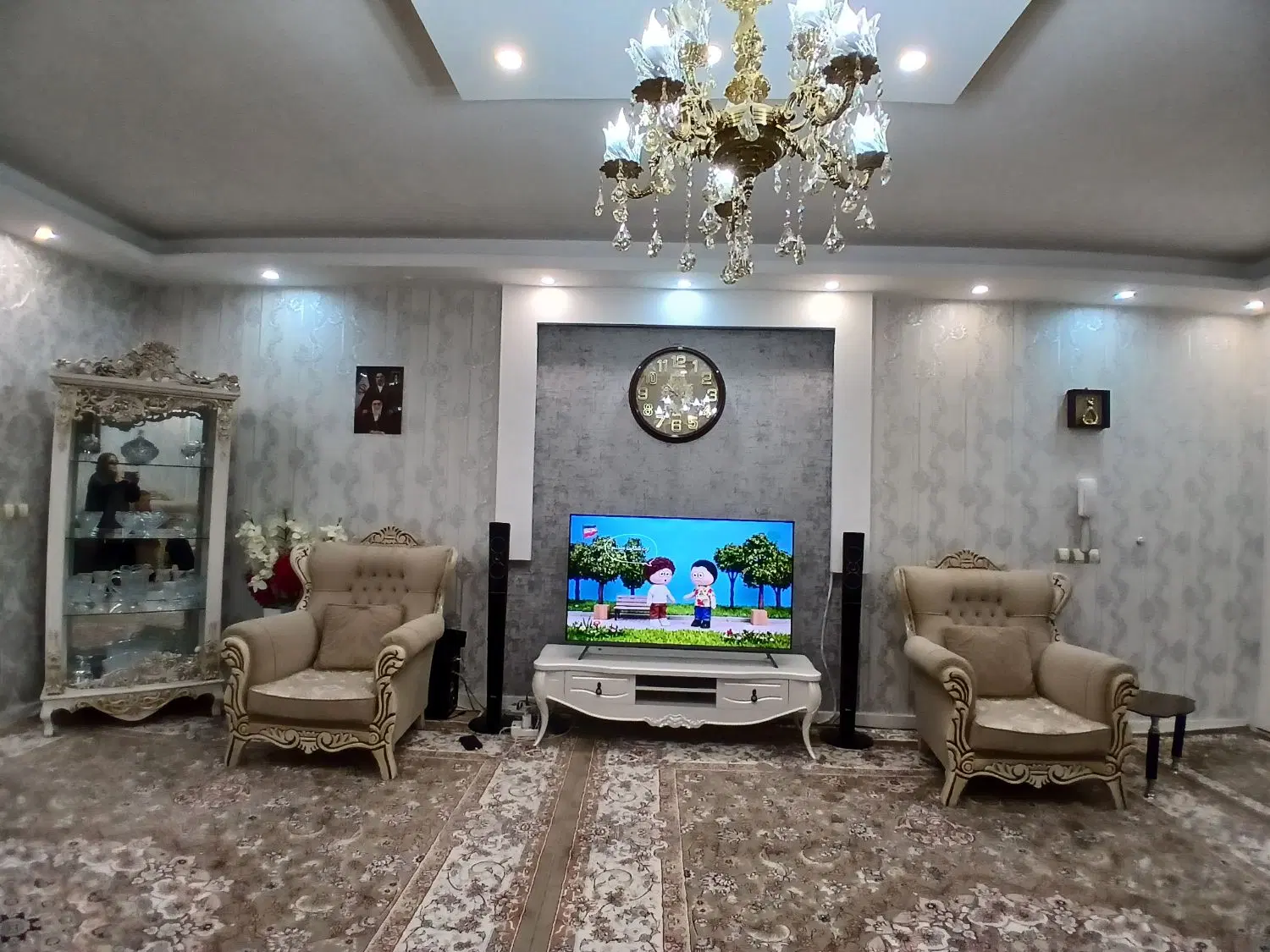 اپارتمان ۹۳ متری