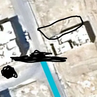 زمین فروشی