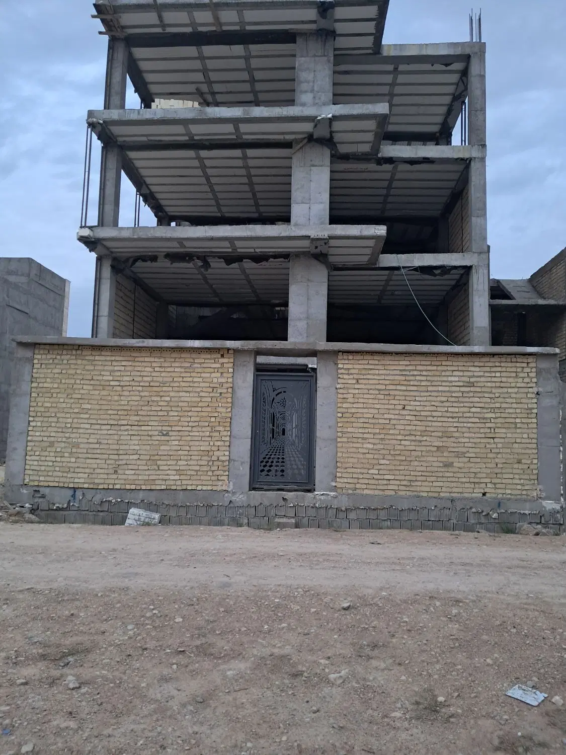 فروش اسکلت اپارتمان جمال اباد