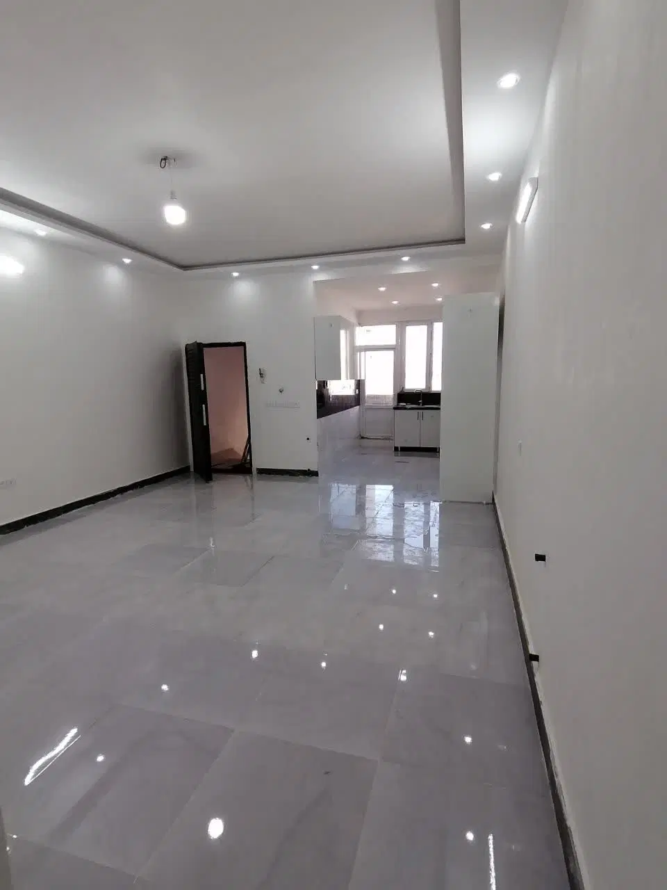رهن کامل آپارتمان با پارکینگ