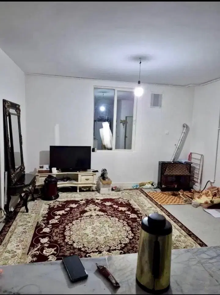 75 متر چسبیده به فلکه اول گوهردشت
