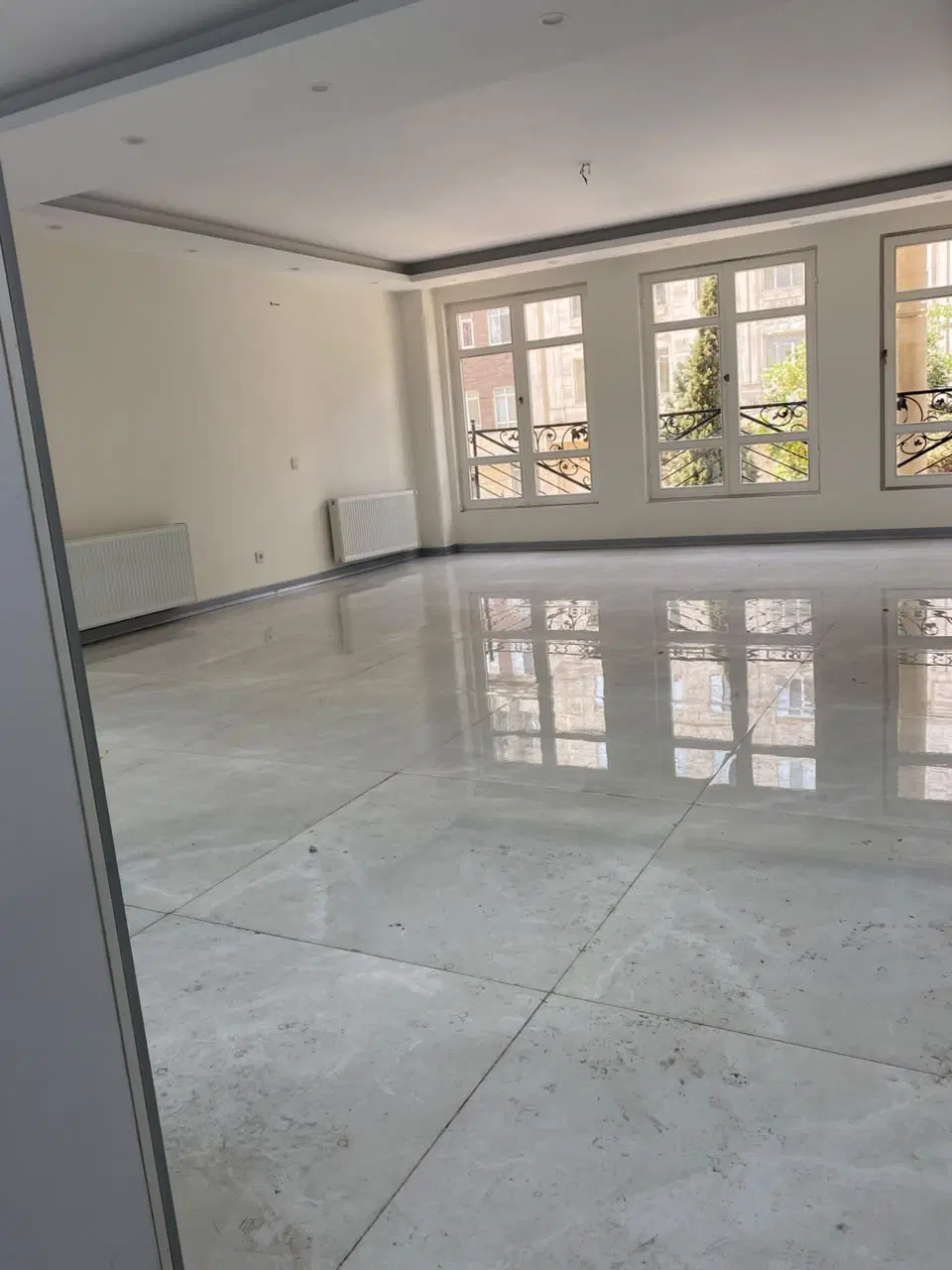 190 متری شمالی نما (افتاب)