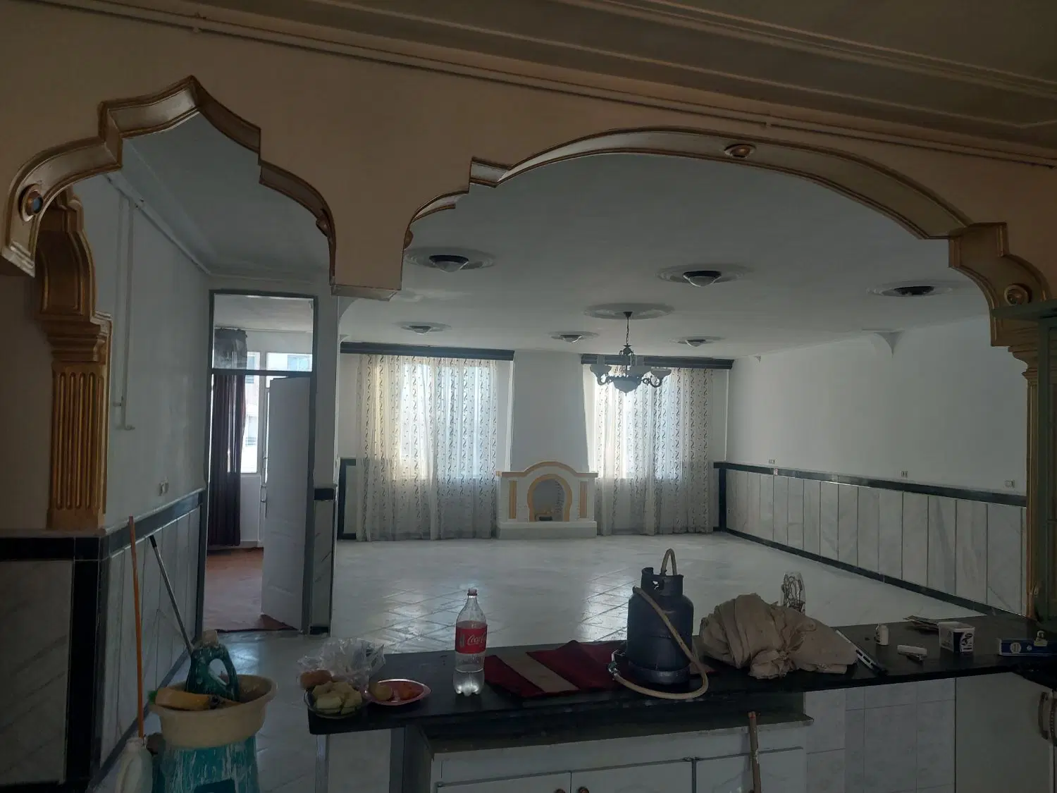 اجاره آپارتمان طبقه۳در بلوارطاقبستان (اداری)
