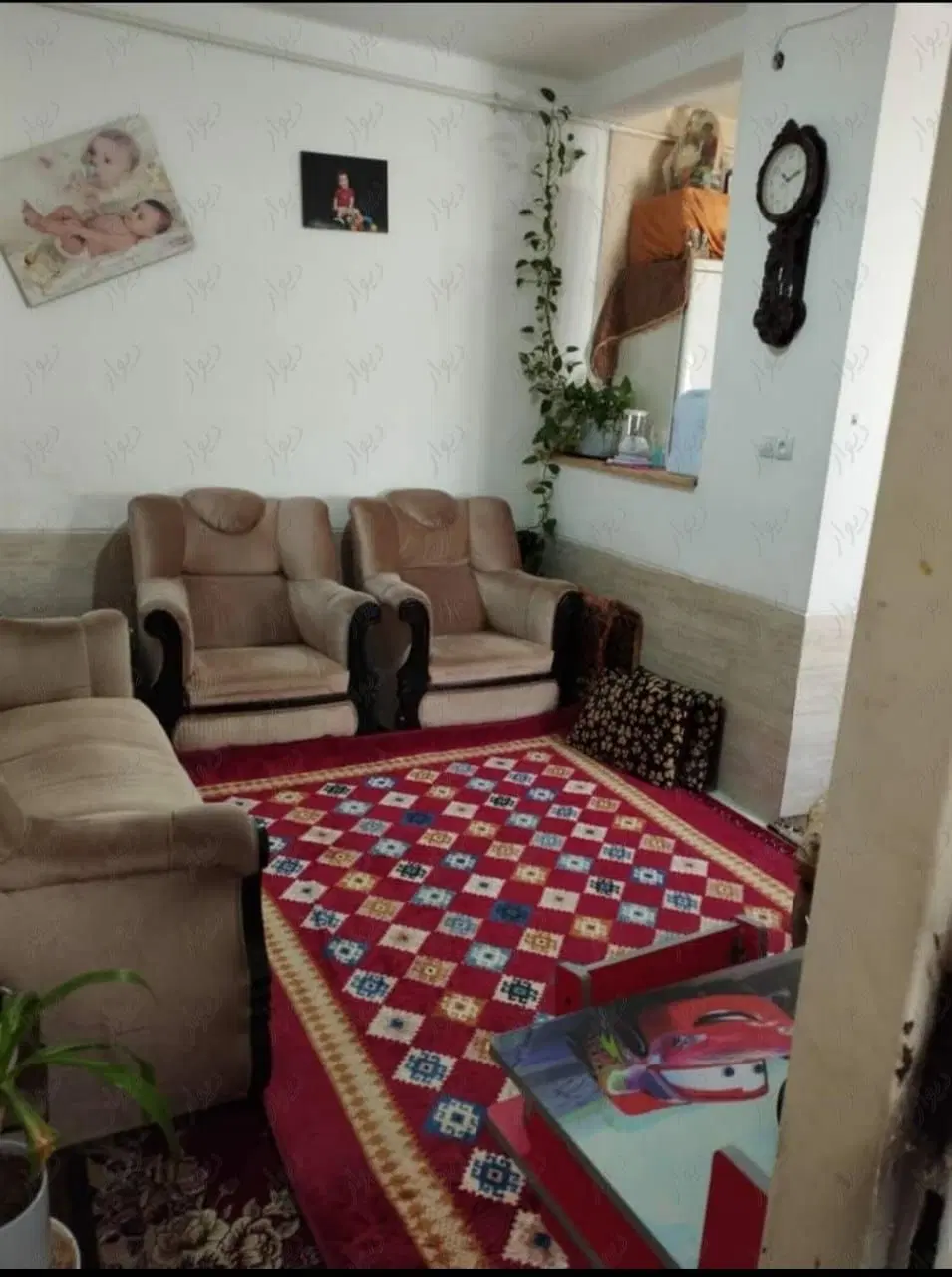 خانه واقع در اول ترکان