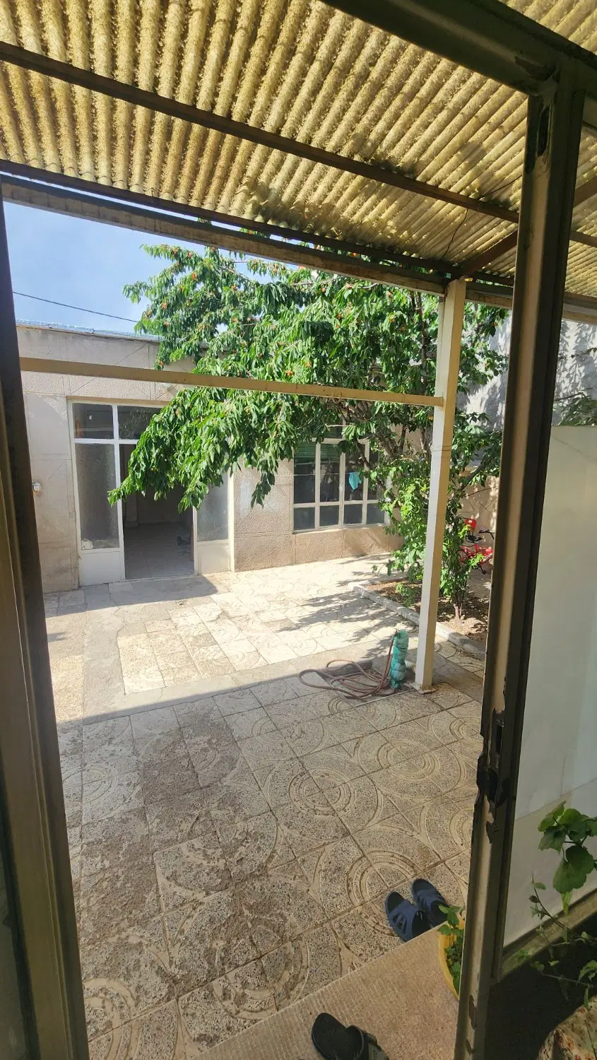 خانه ویلایی خیابان صدر جهان