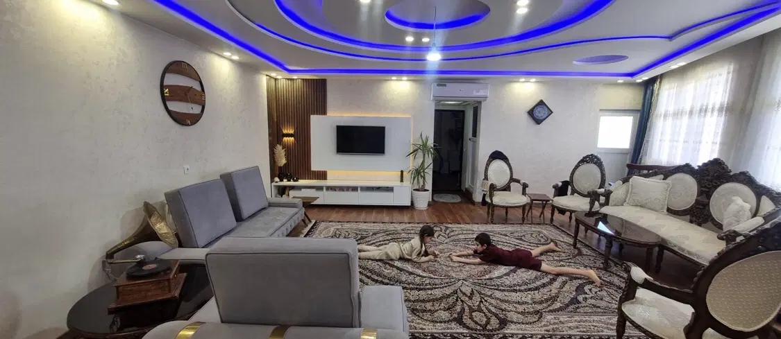 فروش آپارتمان ۱۰۰ متری شیک و مرتب ، در بومهن ،