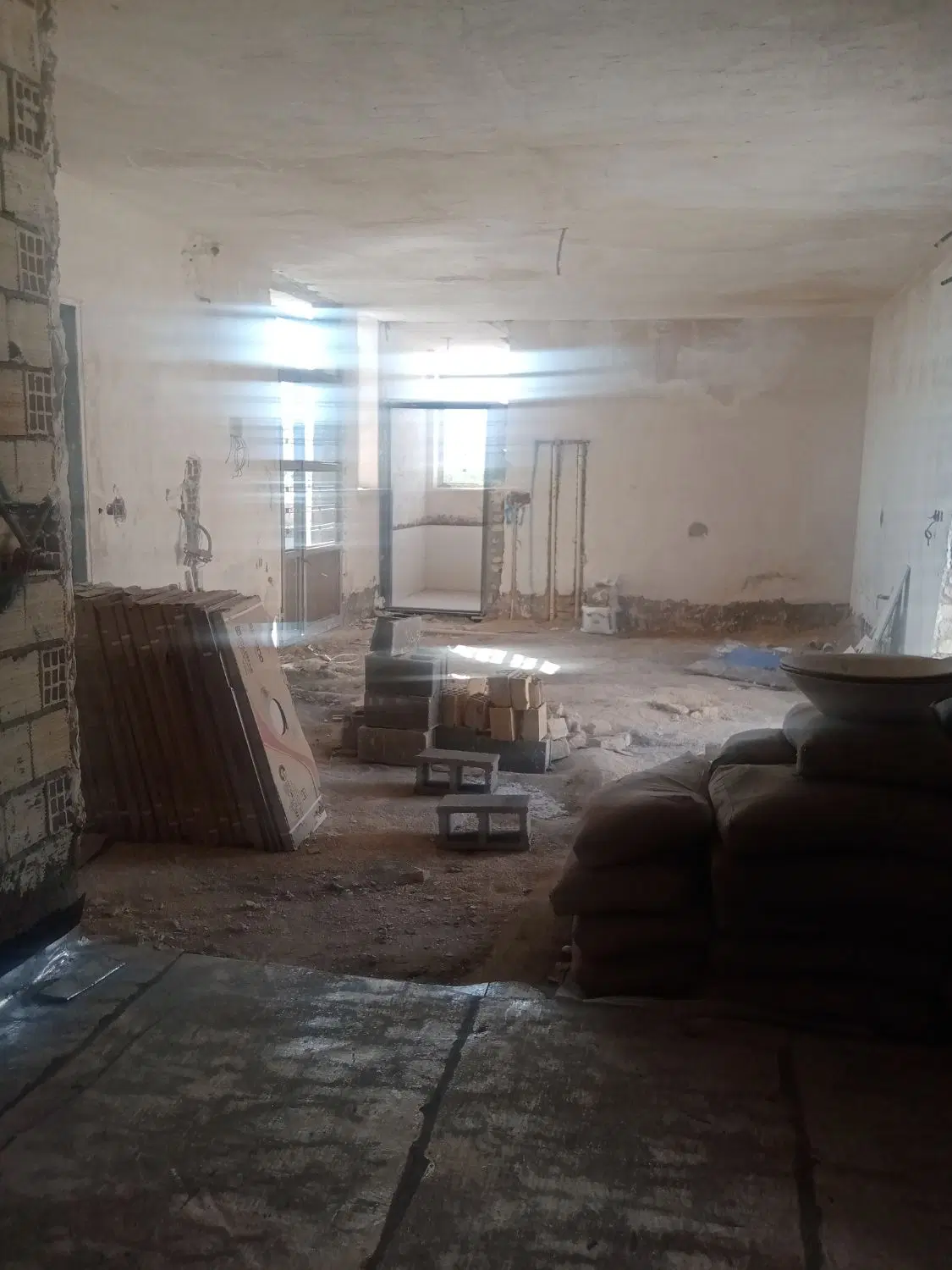 اسکلت یک ونیم طبقه کفترک