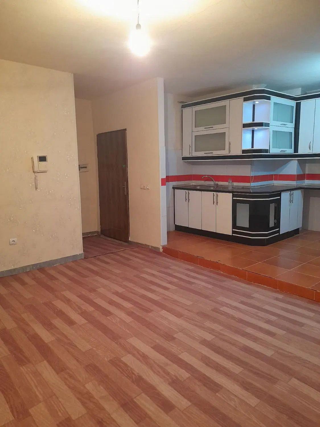 شهرک اندیشه نبش برخیابان