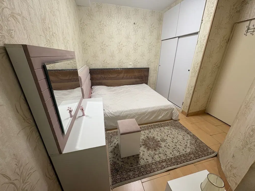 آپارتمان ۷۵ متری شیک و تمیز