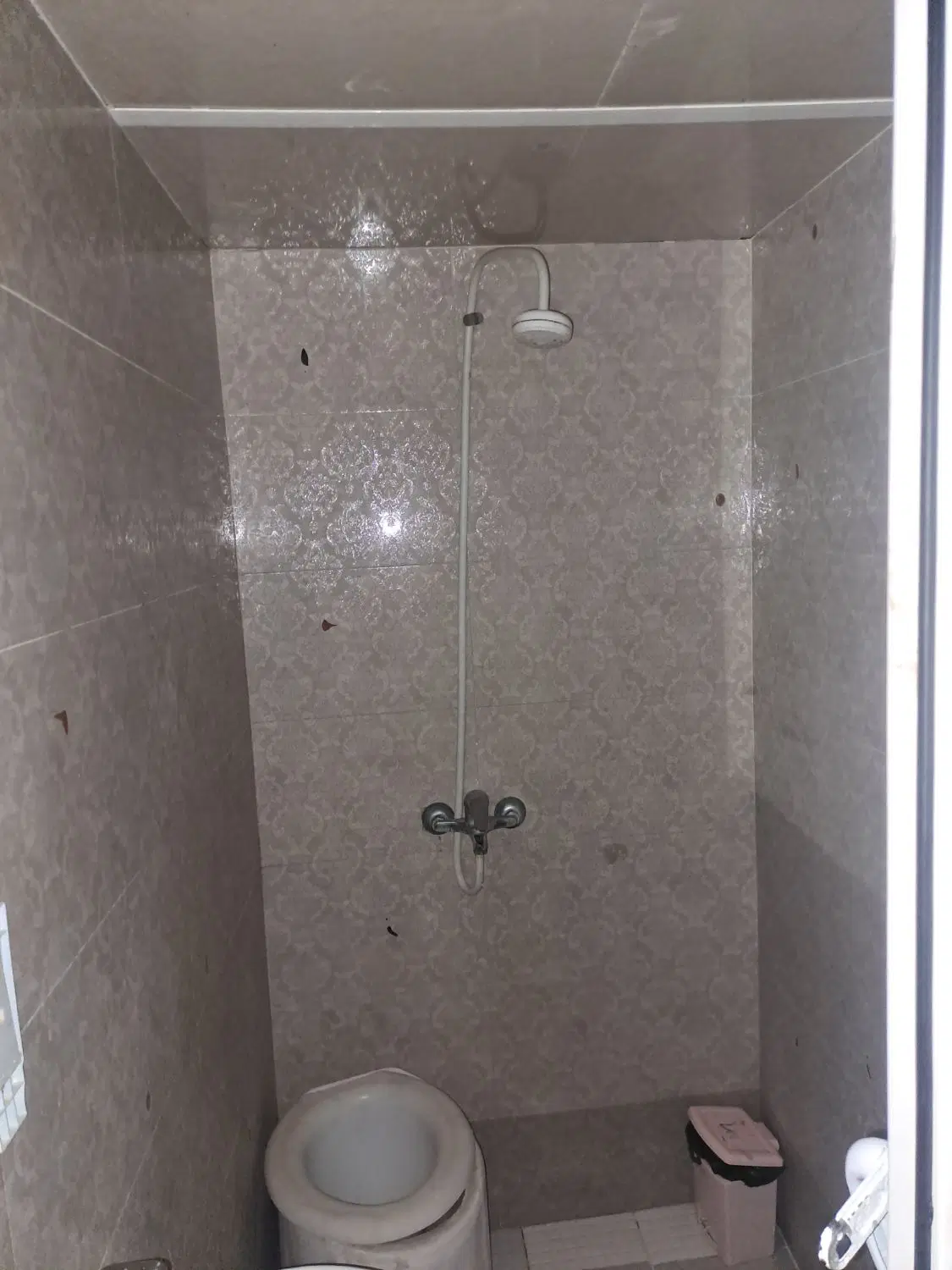 سکن،سوئیت،منزل،اتاق،اسکان