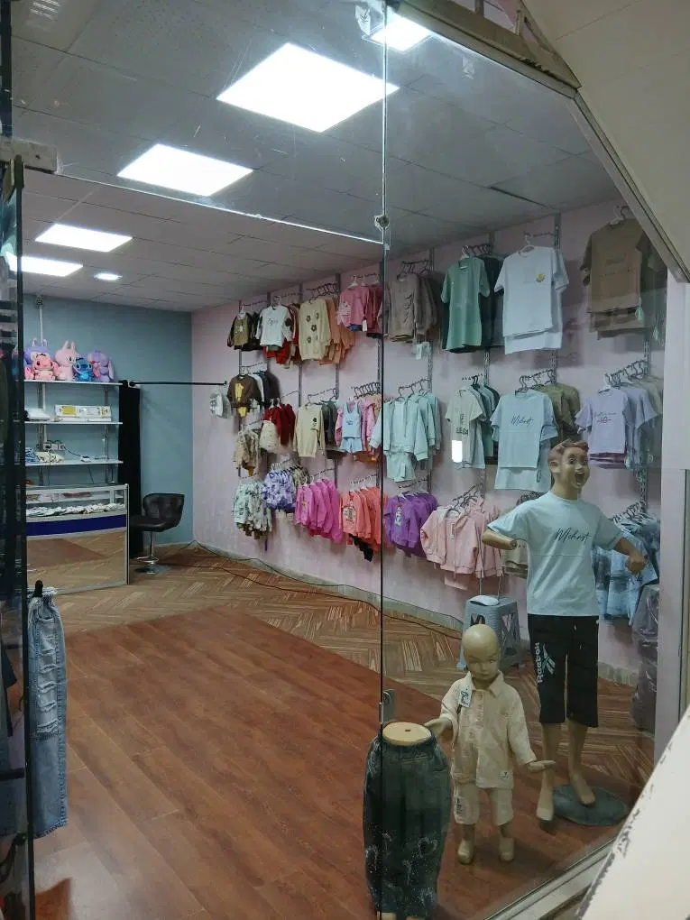 اجاره ی یک باب مغازه