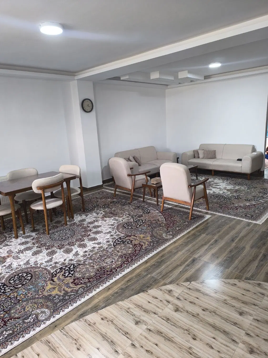 فروش واحد ۱۱۵متری پاسداران