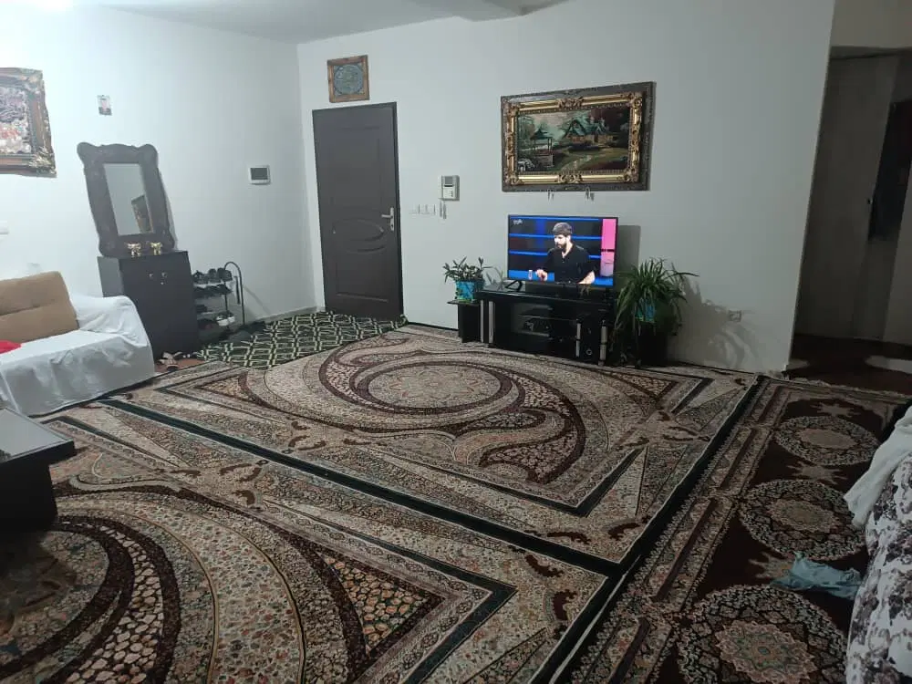 89 متری غرق نور بازسازی شده