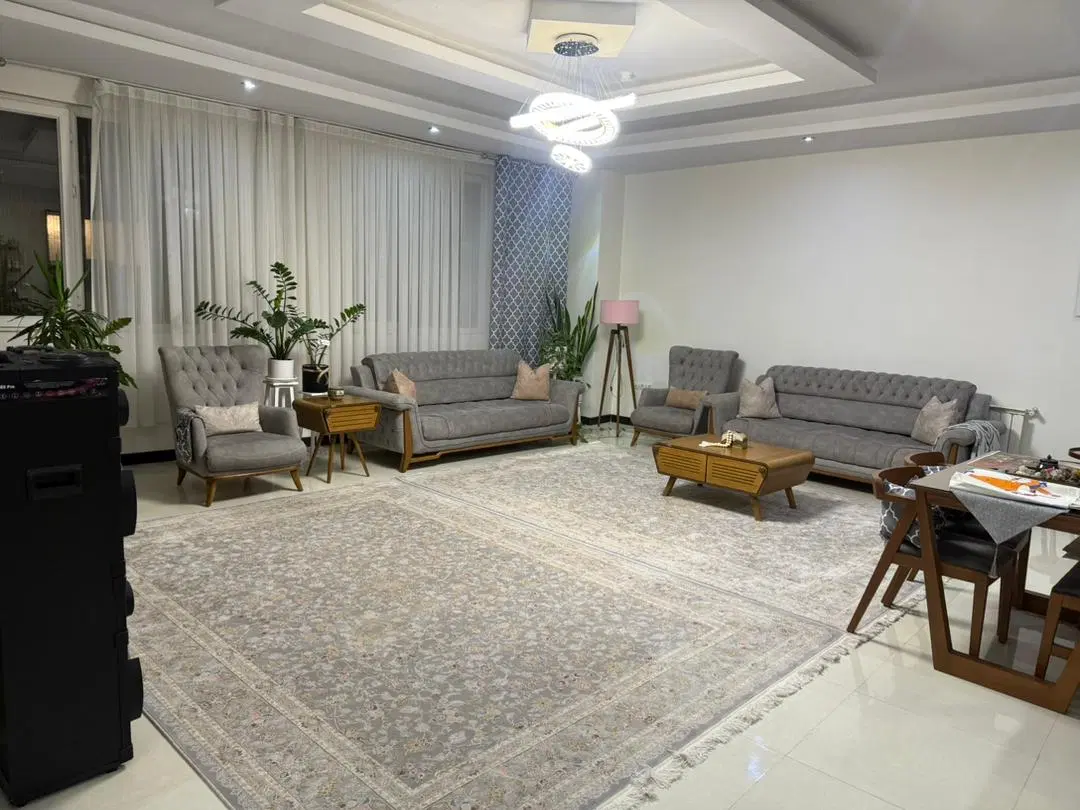 ۱۲۵متری خیابان نهم رستاخیز