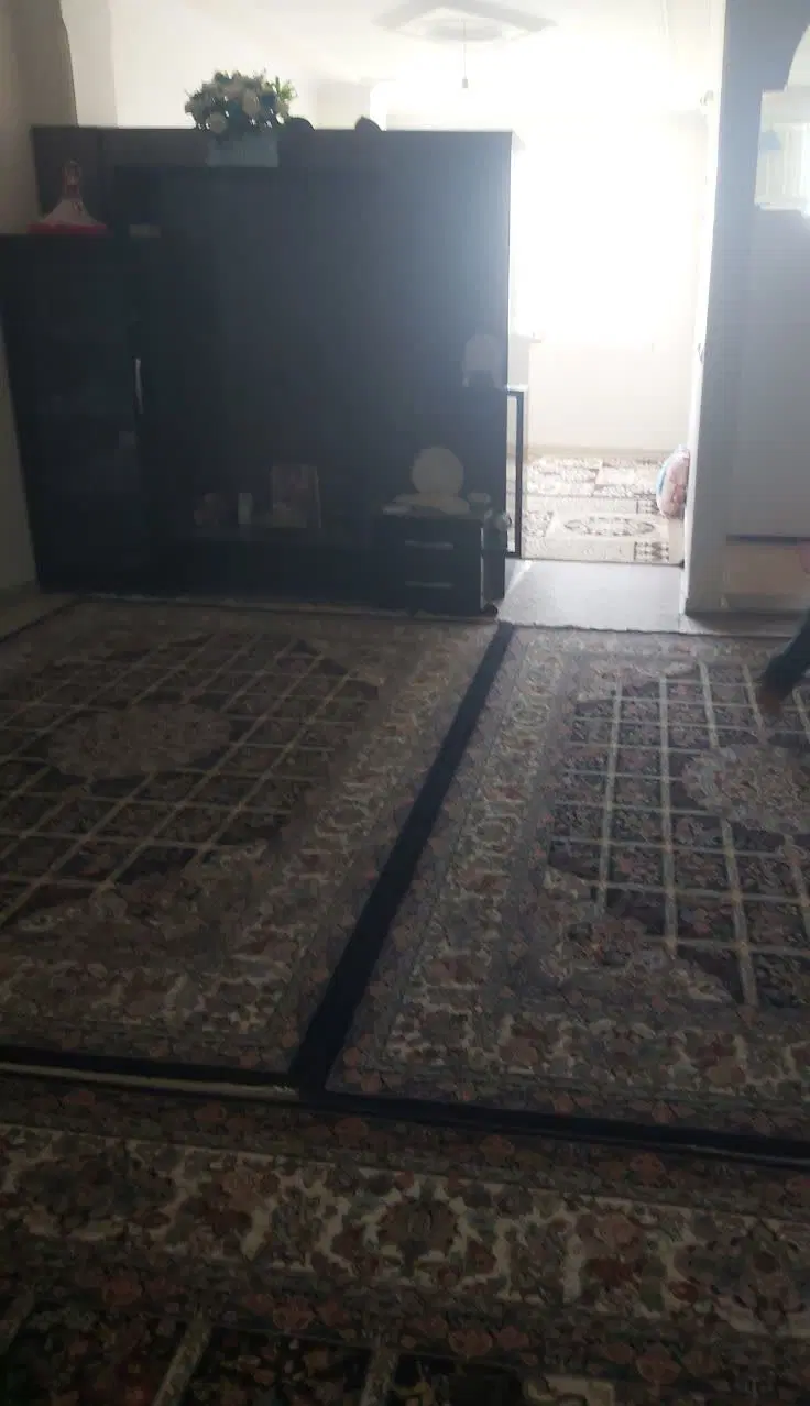 عمارت سه طبقه طبقه دوم ۸۵ متری دو خوابه