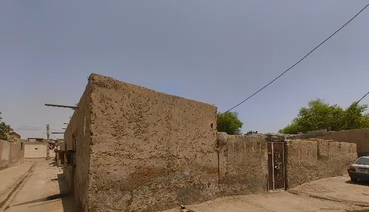 خانه ویلایی قدیمی مناسب سکونت و انبار