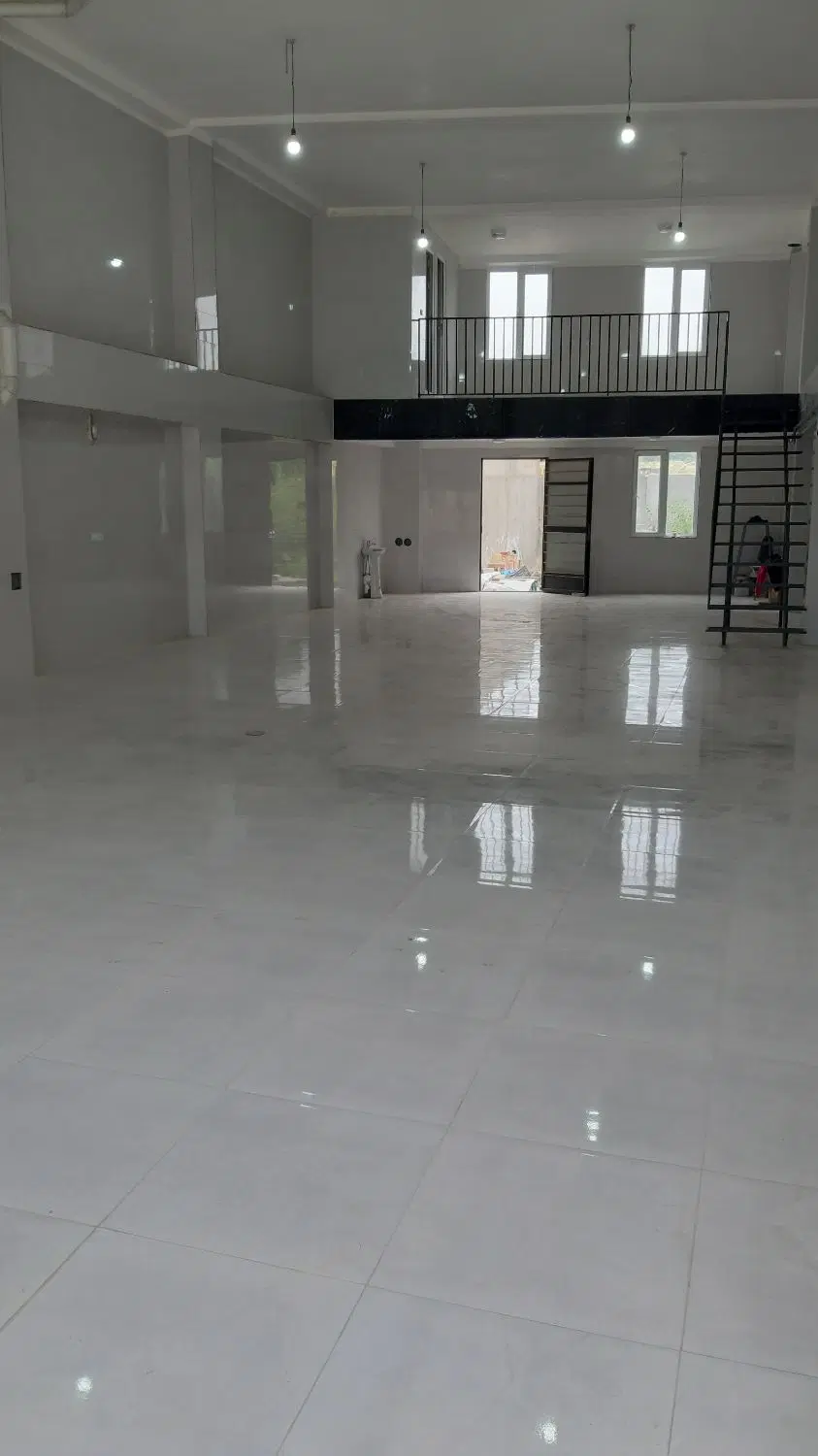 مغازه ۲۶۰ متری حسن باروق