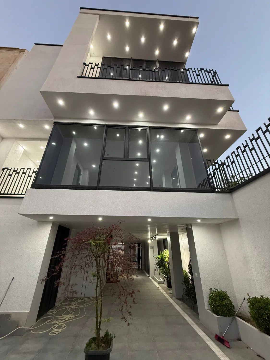 عمارت ویلا