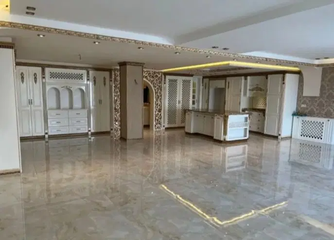 فروش واحد ۱۰۰ متری براصلی خاقانی