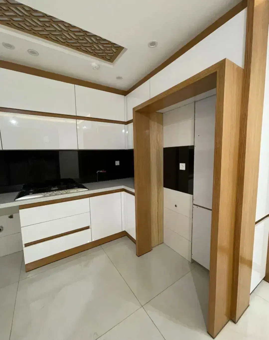 آپارتمان دوخواب تک واحدی