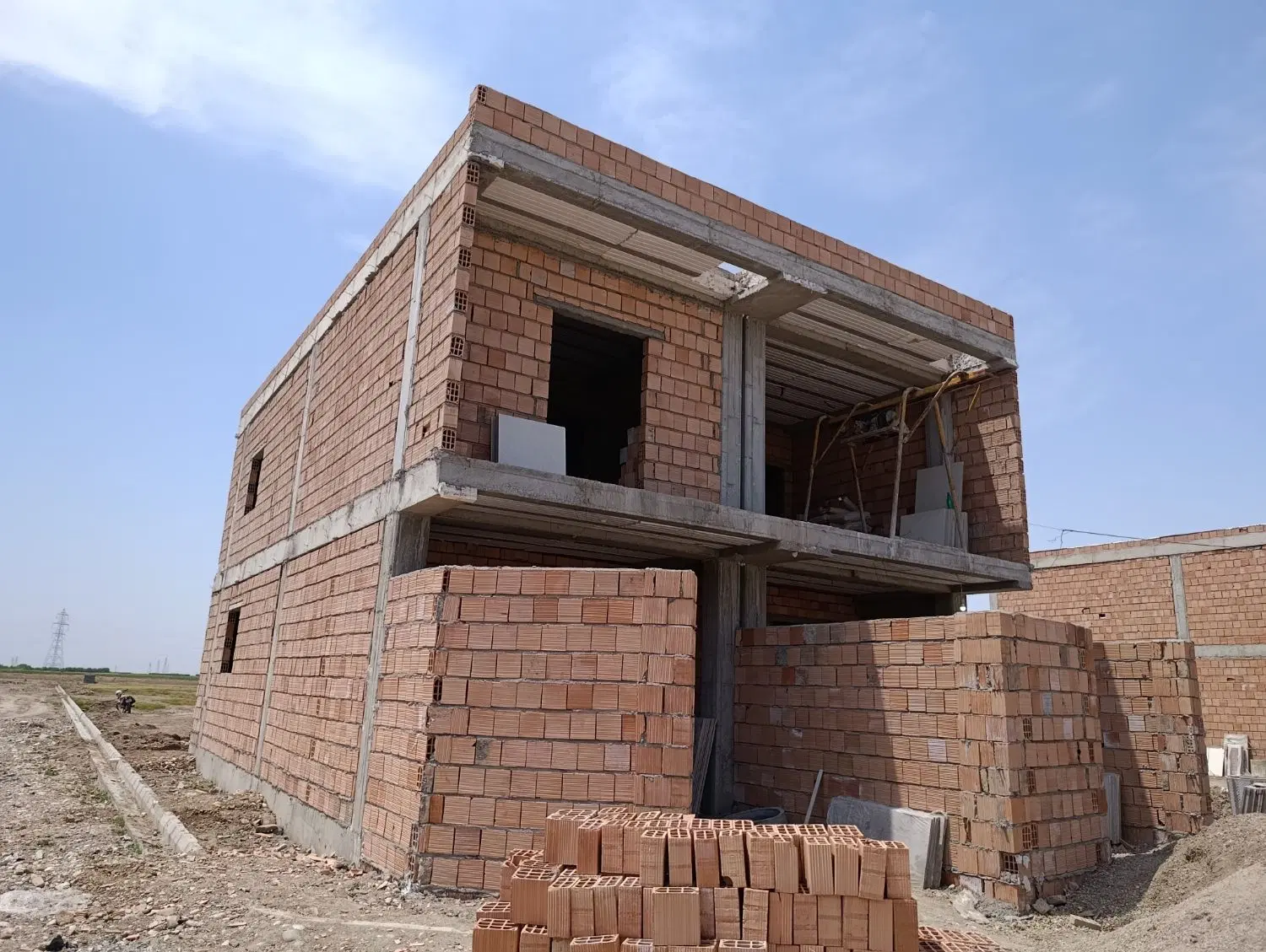 ملک فروشی