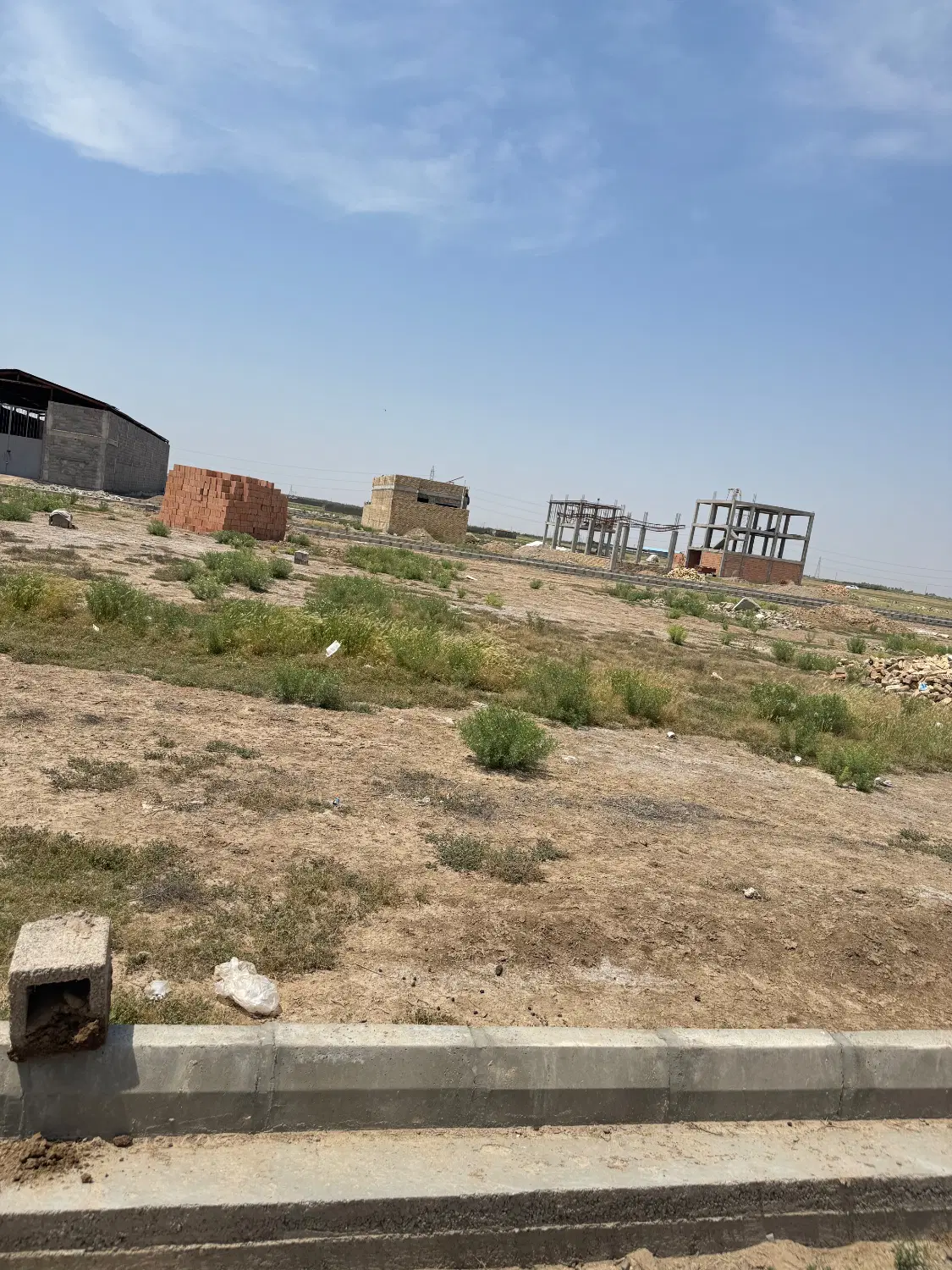 نورآباد زمین مسکونی ۲۰۰ متری مشرقی