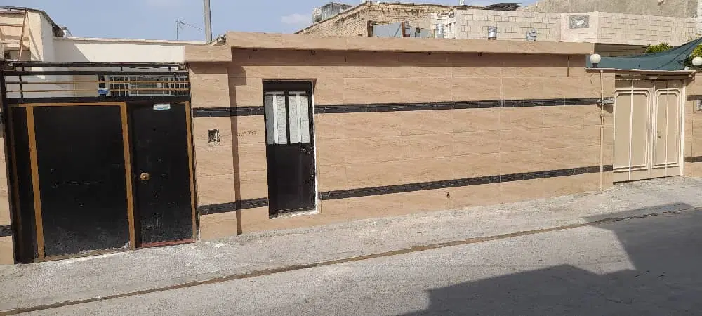 منزلی ویلایی 180 متر سند تک برگ ملکی ماشین رو