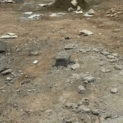 ۲۲۰ متر همراه با اب و برق