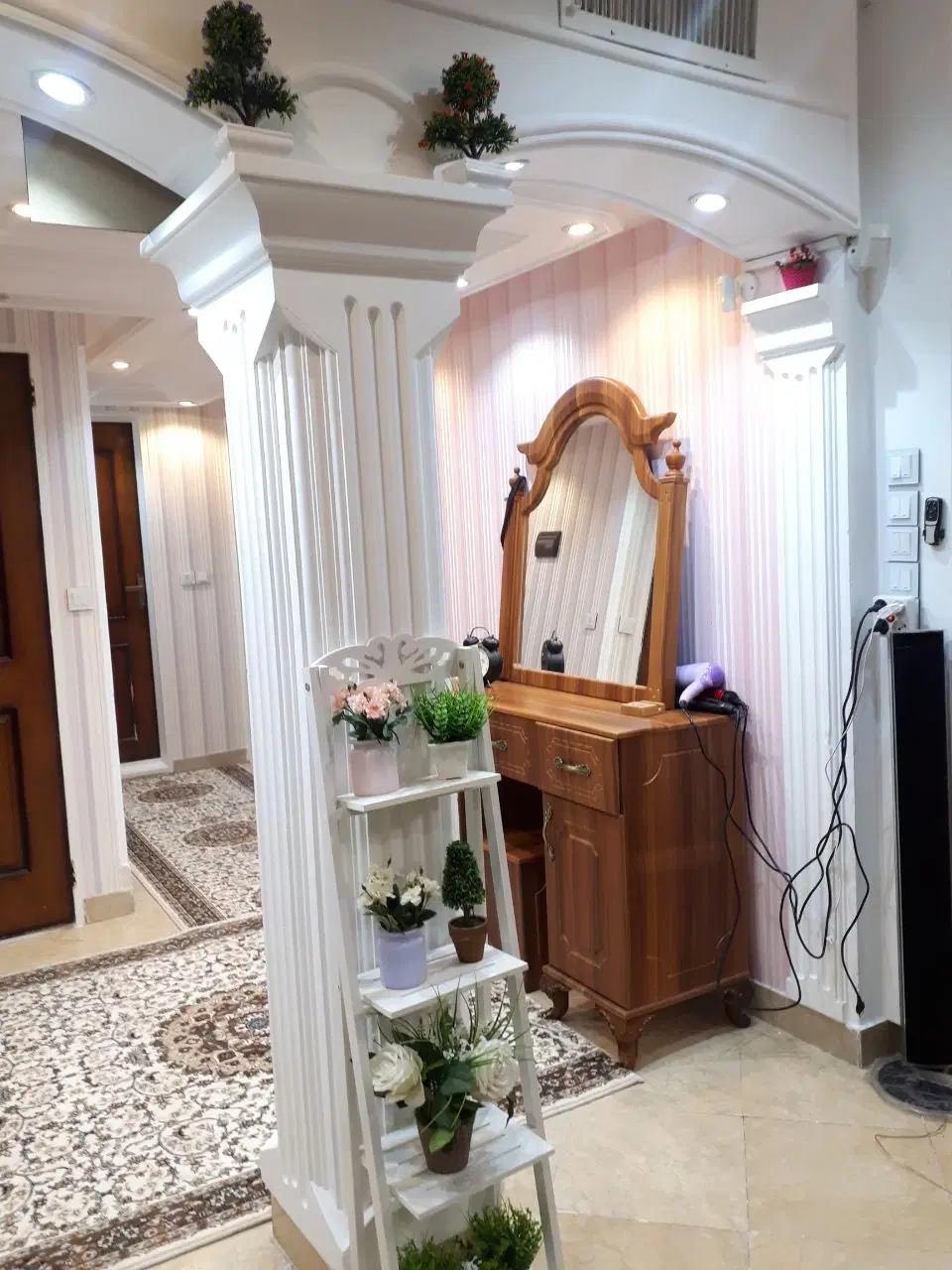 اجاره واحد ۱۲۰ متری   شیرخوارگاه خ طبیعت