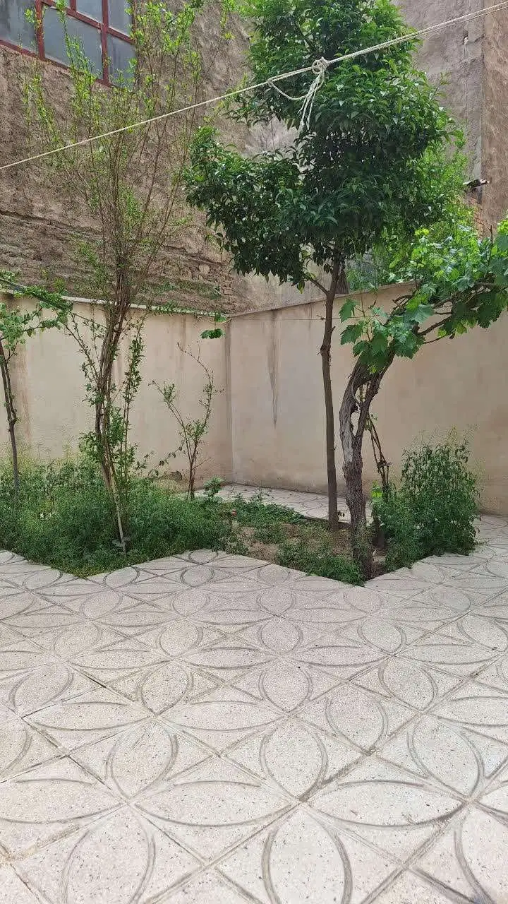 واحد 103متری شهرک ولیعصر
