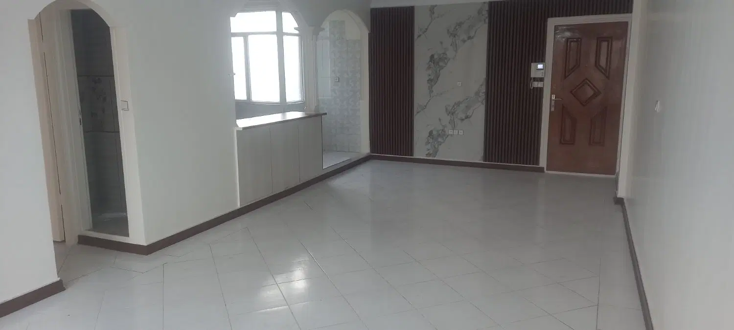 ۶۶ متر آپارتمان پارکینگ غیر  خوش نقشه