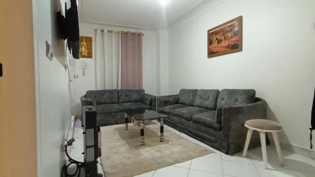 همخونه
