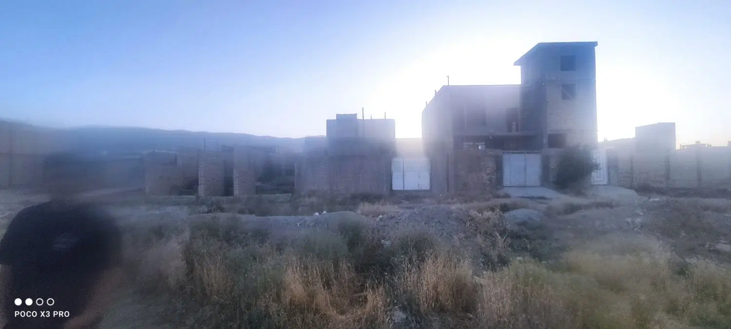 زمین 200متری