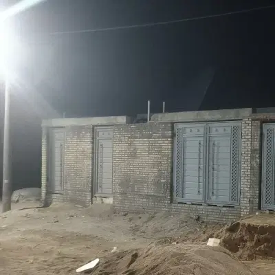 خانه نیمه کار به فروش میرسد جنب بیمارستان نفت