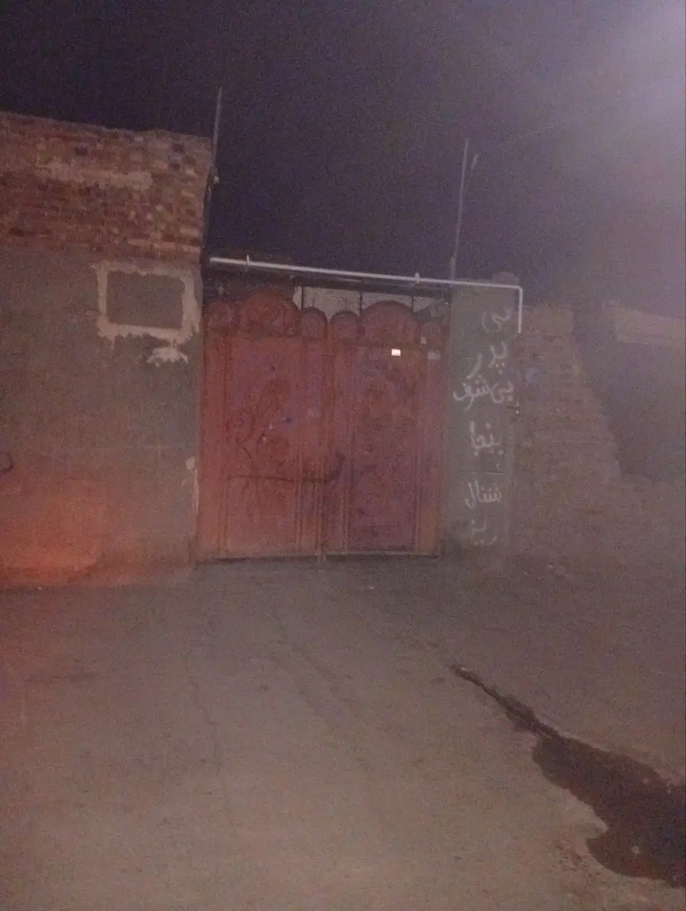 فروش منزل مسکونی در خیابان فاضلی