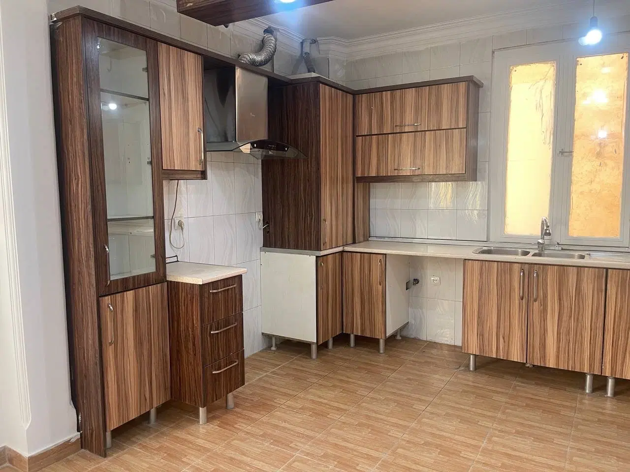فروش آپارتمان مسکونی سبلان شمالی