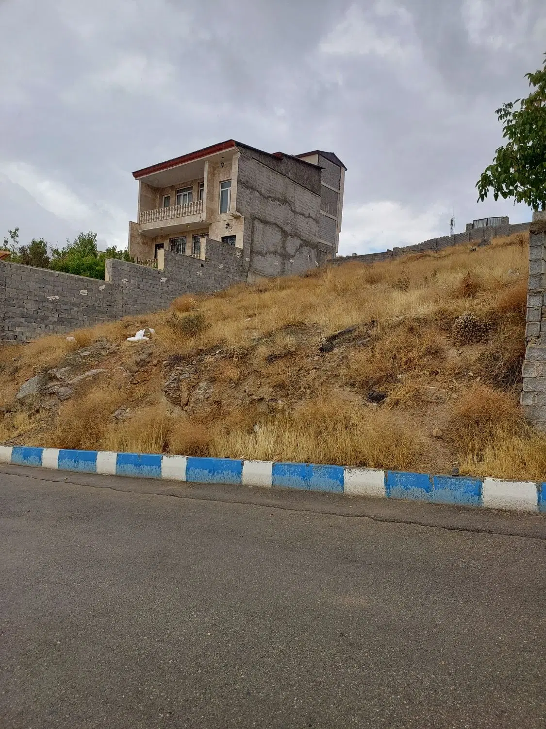 زمین رودهن معاوضه باخودرو