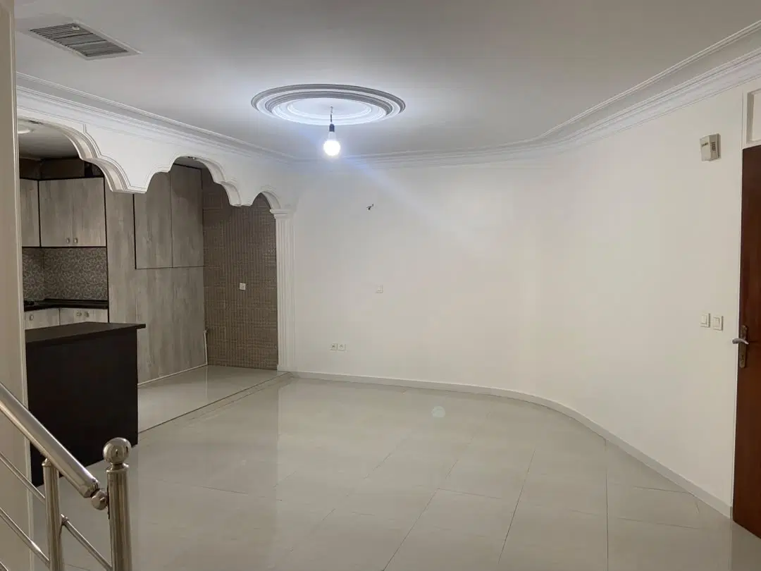 آپارتمان ۶۵ متری بازسازی شده