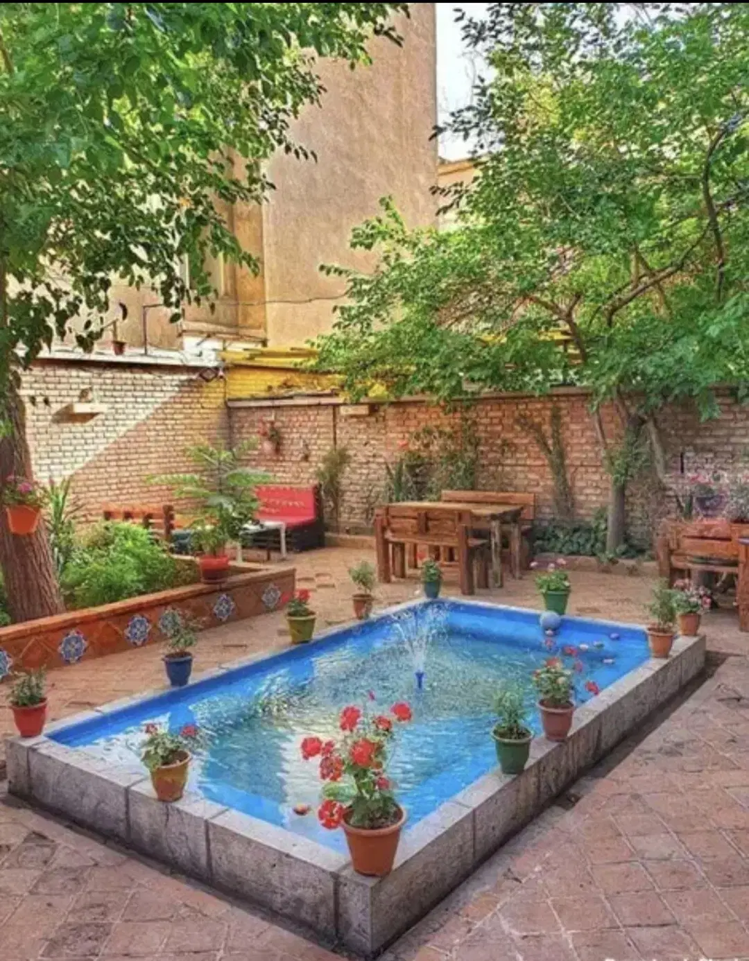 ویلایی نیم قطعه 125متری اوایل امامیه