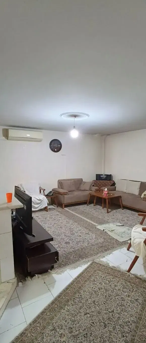 66 متر * 2 خواب * با آسانسور * بر اصلی کلهر