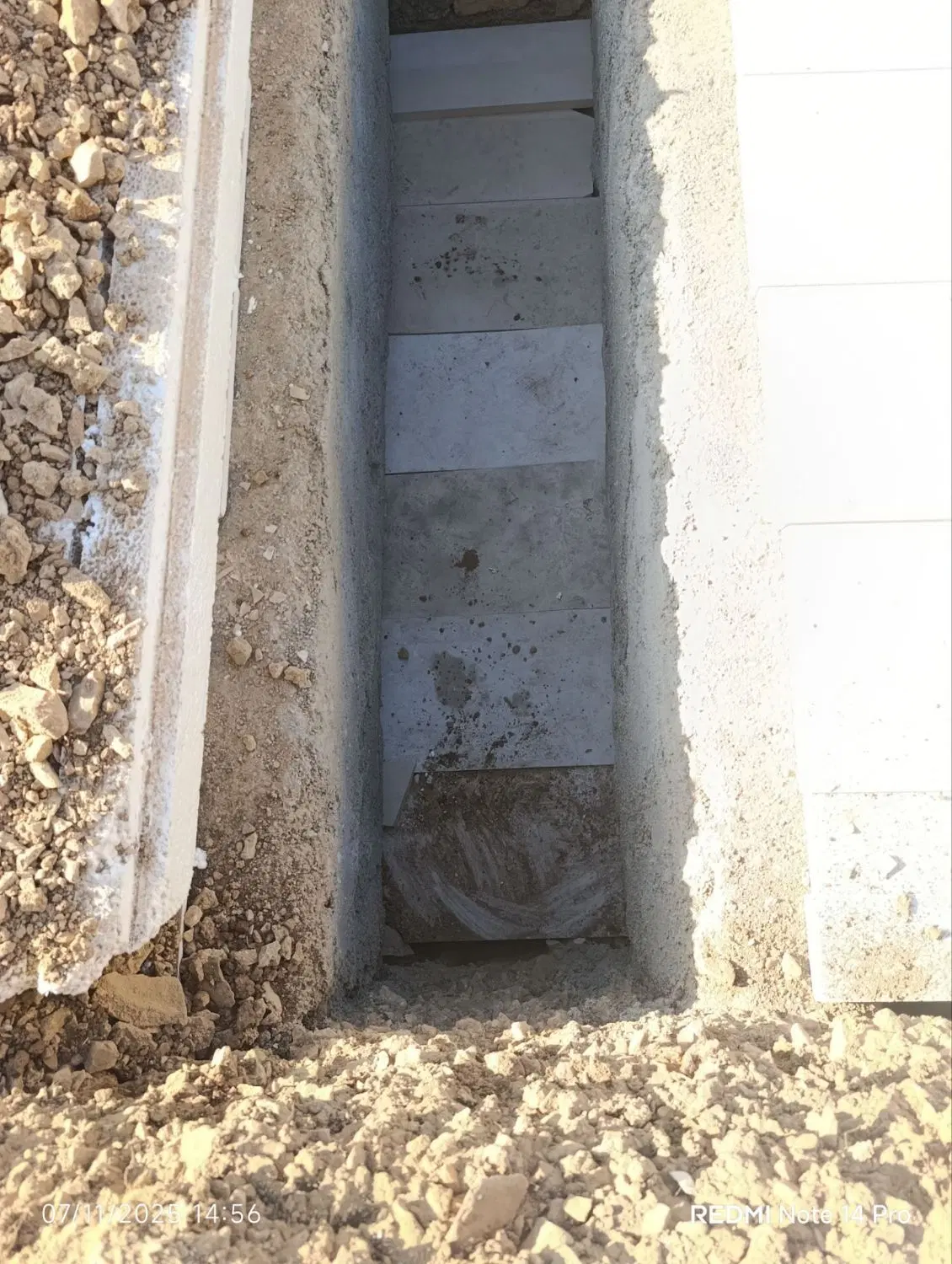 زمین قبر