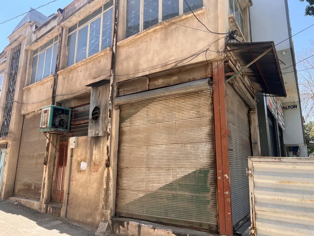 56 متر ملک تجاری بر خیابان کوهساری